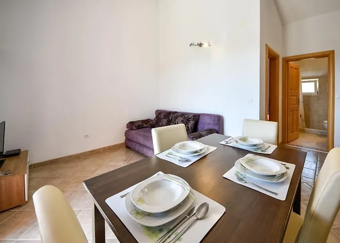 Milin-3 By Interhome Apartman